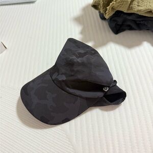 Lululemon Black Athletic Visor